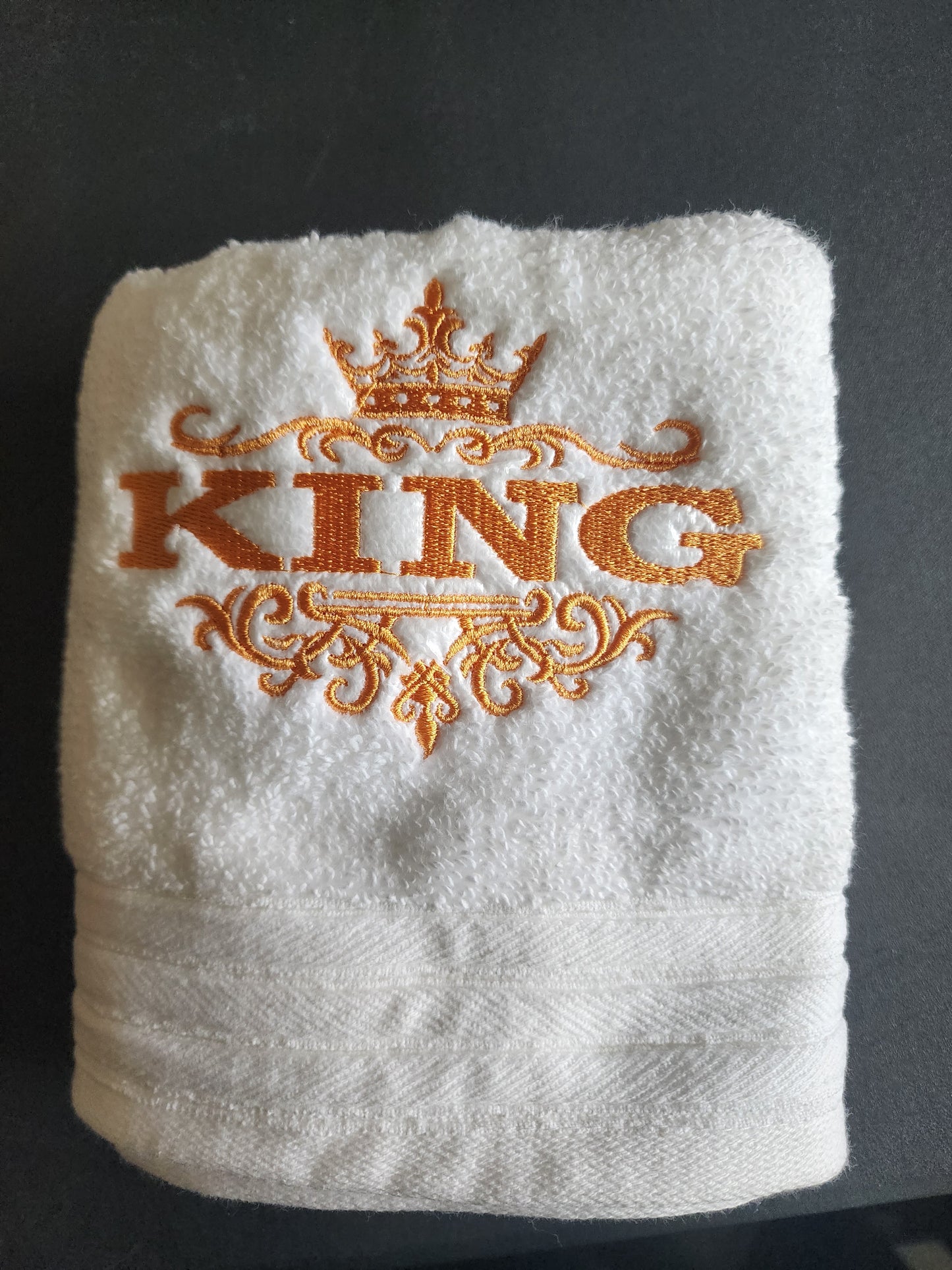 Kitchen Hand Towel Quilt Cloth Royal Crown Embroidered White